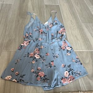 LA hearts. Blue romper with pink flowers. Size small.